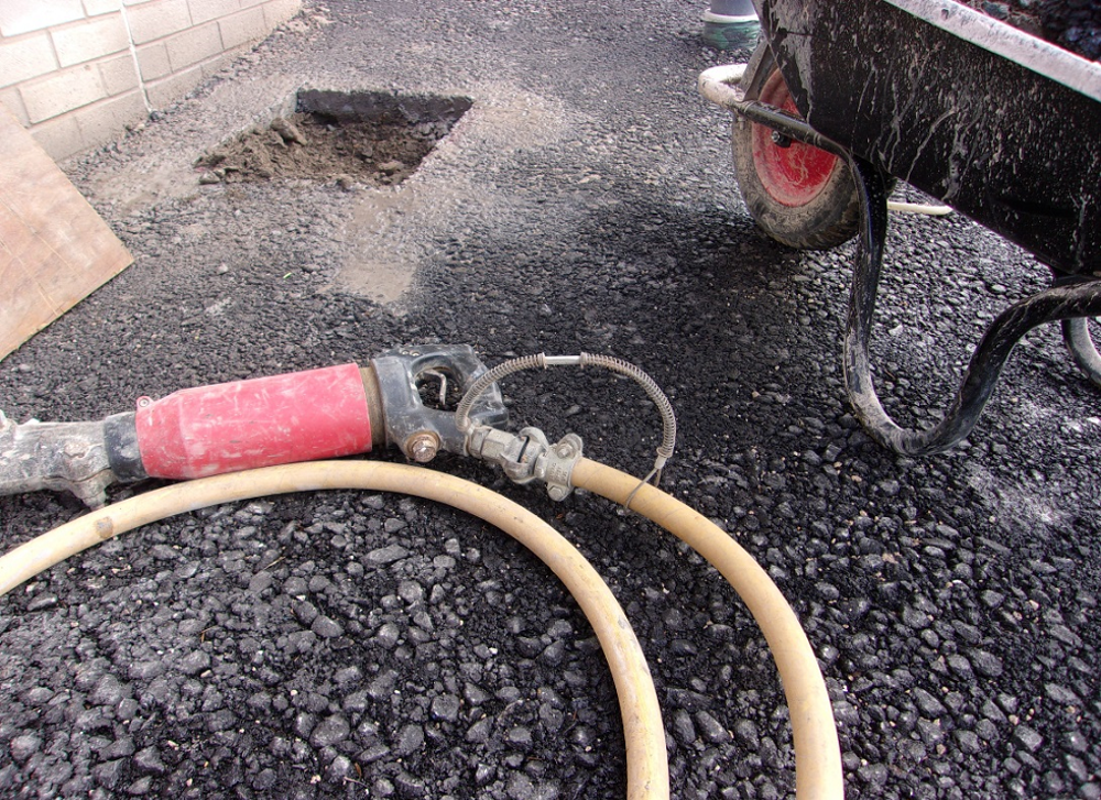 Compressed Air Use Whip checks