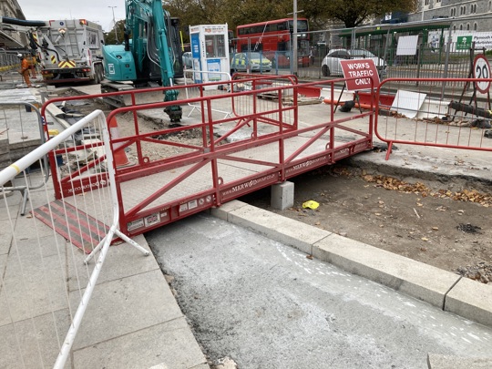 Pedestrian Footbridge VS 1